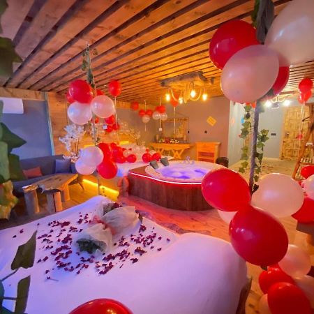 לינה וארוחת בוקר Ardeşen Heaven Vip Wooden Palace מראה חיצוני תמונה