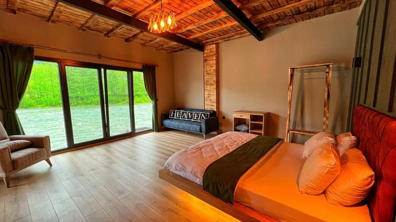לינה וארוחת בוקר Ardeşen Heaven Vip Wooden Palace מראה חיצוני תמונה