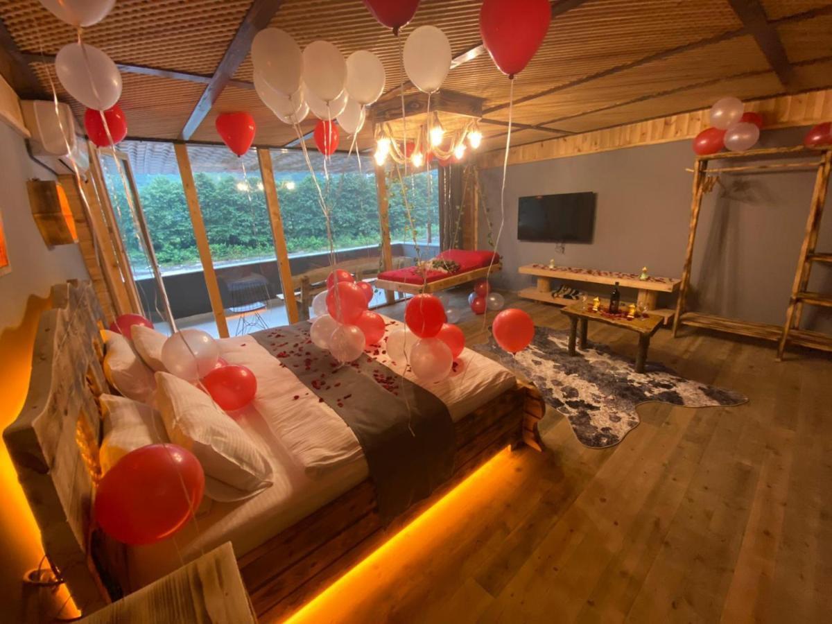 לינה וארוחת בוקר Ardeşen Heaven Vip Wooden Palace מראה חיצוני תמונה