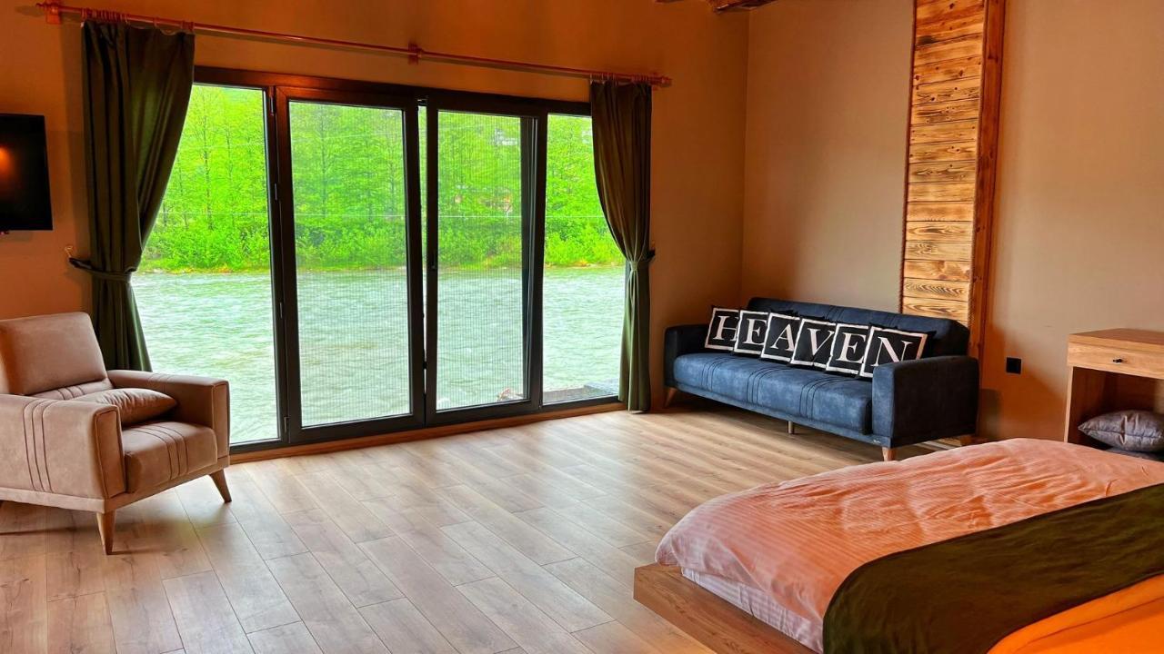 לינה וארוחת בוקר Ardeşen Heaven Vip Wooden Palace מראה חיצוני תמונה