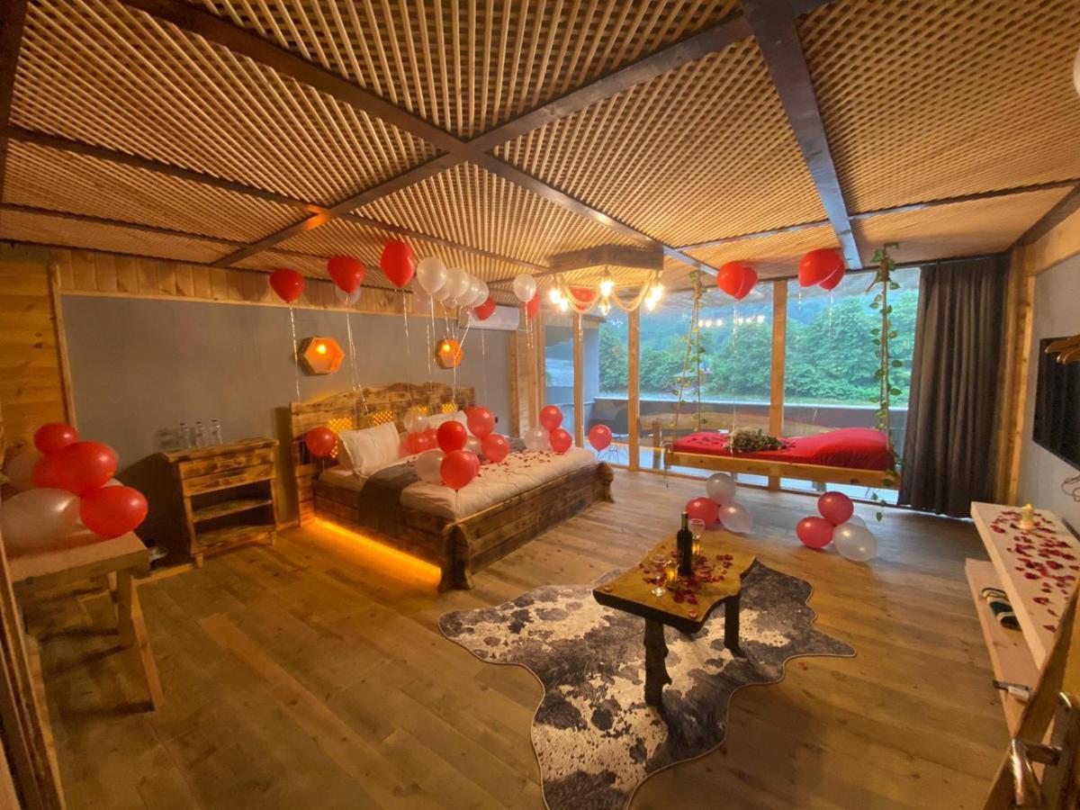 לינה וארוחת בוקר Ardeşen Heaven Vip Wooden Palace מראה חיצוני תמונה